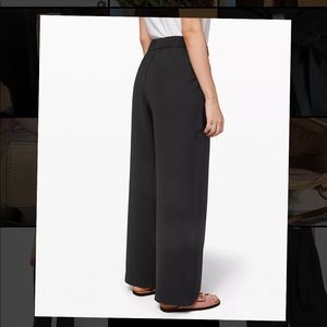 Lululemon Athletica Noir Pant (2 pairs available)